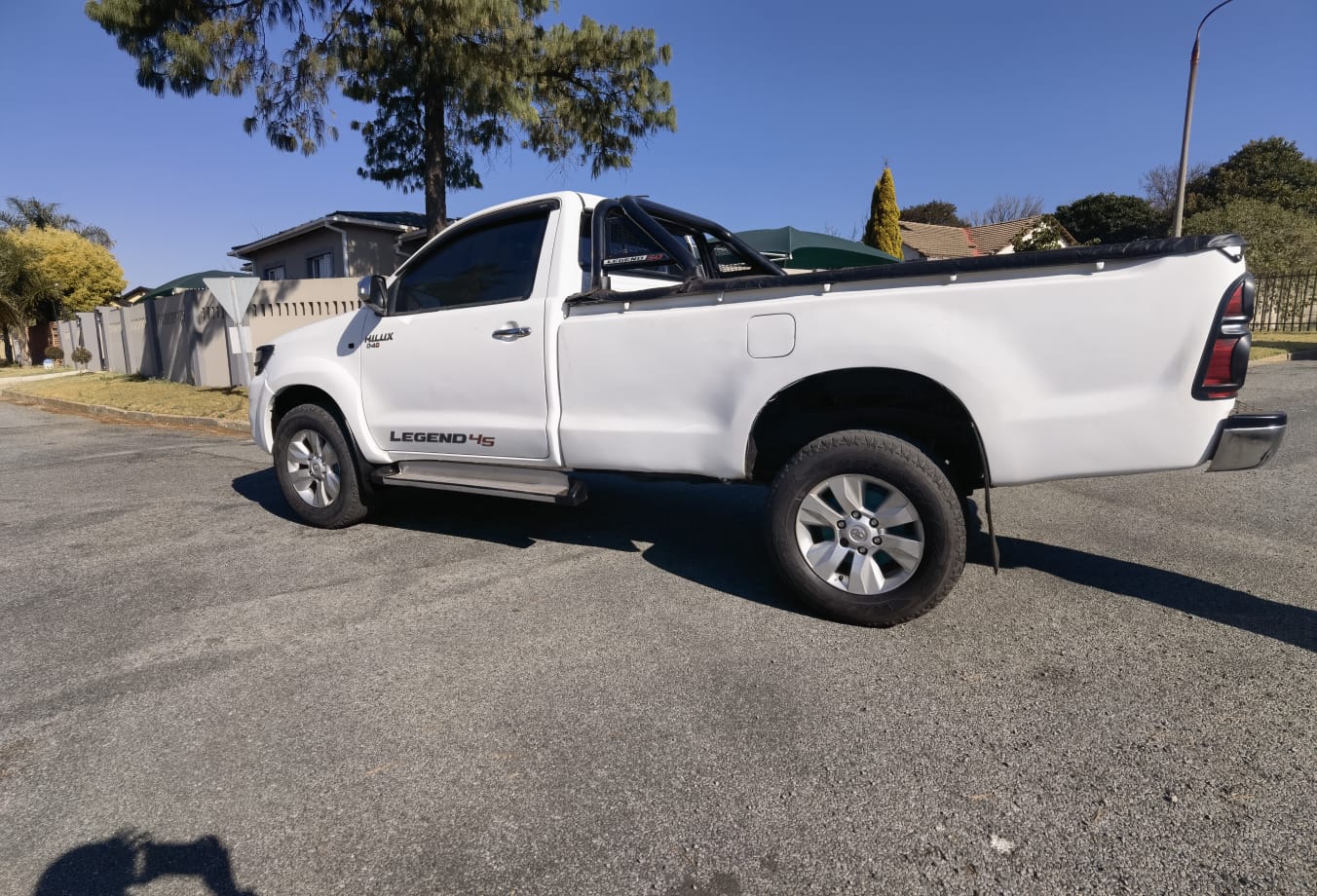TOYOTA HILUX 2.5 D-4-D