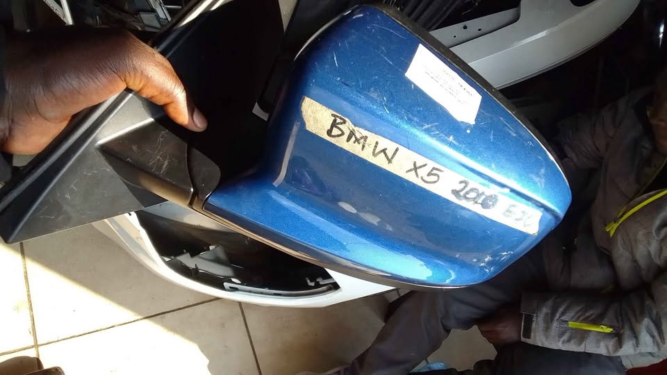 BMW X5 E70 side mirror - Private Seller BMW X5 E70 side mirror - Private Seller