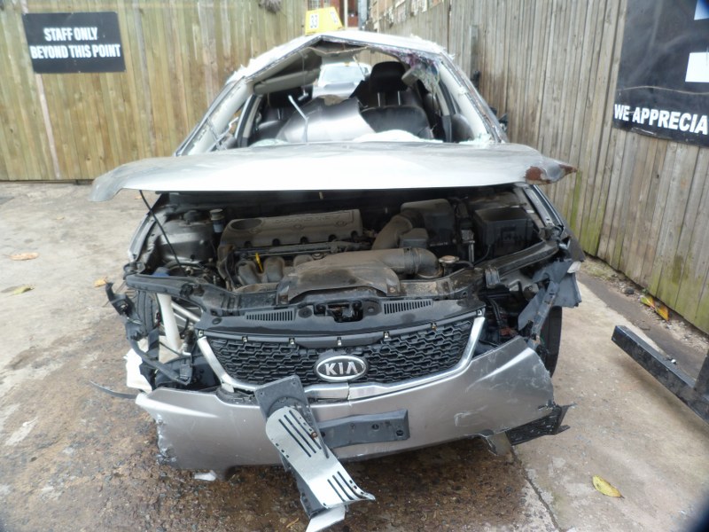 Kia Cerato 2.0 Executive Manual Grey - 2011 SPARESBOYZ STRIPPING FOR SPARES - Private Seller Kia Cerato 2.0 Executive Manual Grey - 2011 SPARESBOYZ STRIPPING FOR SPARES - Private Seller