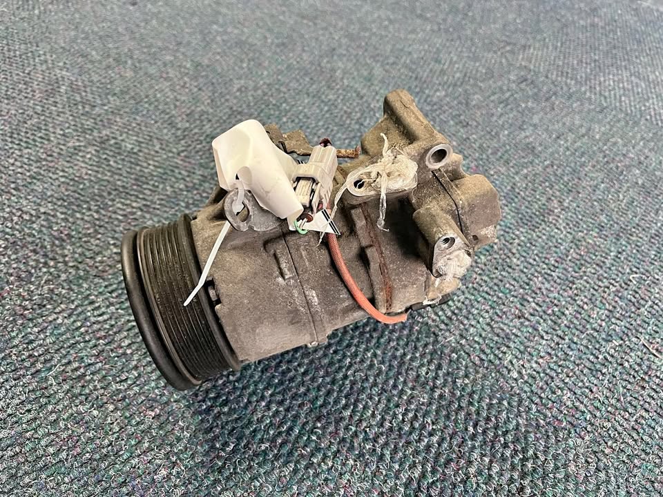Toyota Corolla 1.3 Professional 1NR Aircon Pump - Private Seller Toyota Corolla 1.3 Professional 1NR Aircon Pump - Private Seller