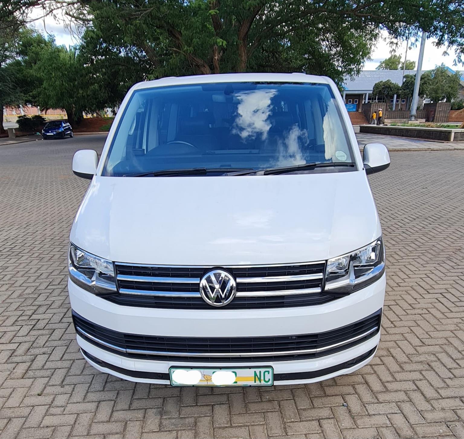 Used 2016 Volkswagen Caravelle 2.0BiTDI Comfortline - Private Seller