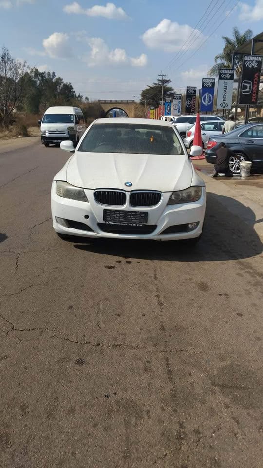 BMW 320I AUTO E90 SPARES - Private Seller BMW 320I AUTO E90 SPARES - Private Seller