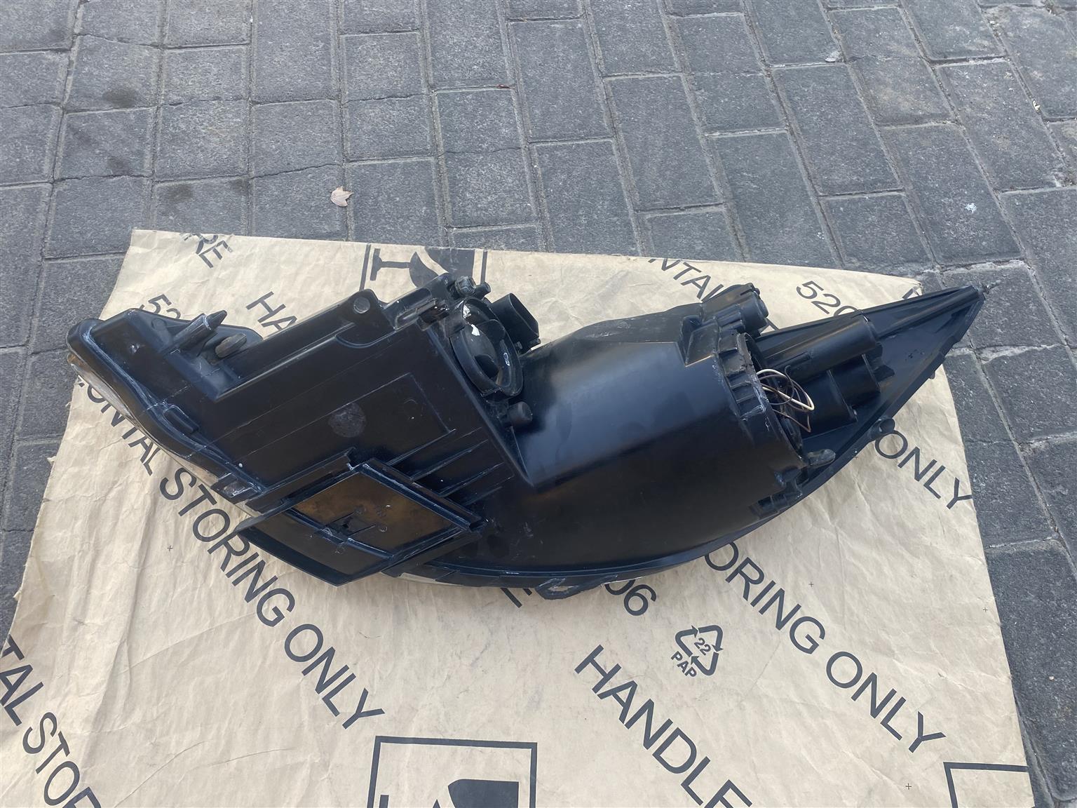 2013 TATA INDICA VISTA HEADLIGHT RIGHT SIDE FOR SALE. IN PRISTINE CONDITION - Private Seller