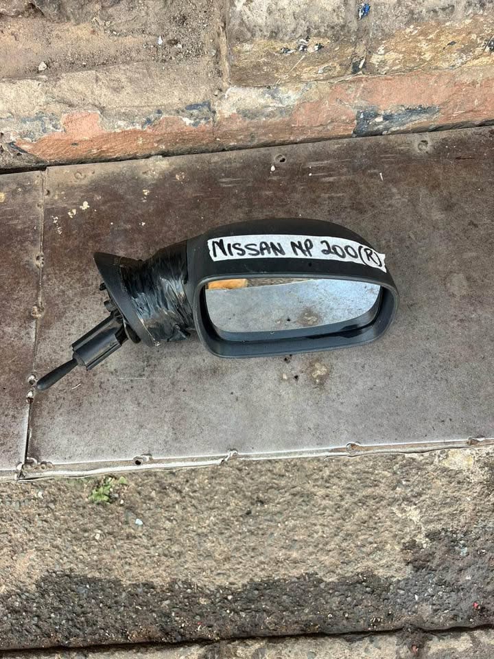 Nissan Np200 fender - Private Seller