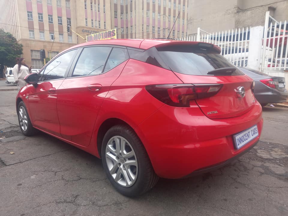 2008 OPEL ASTRA 1.0PETROL, MANUAL, 88000KM, RED COLOUR, SPARE KEY, SERVICES BOOK