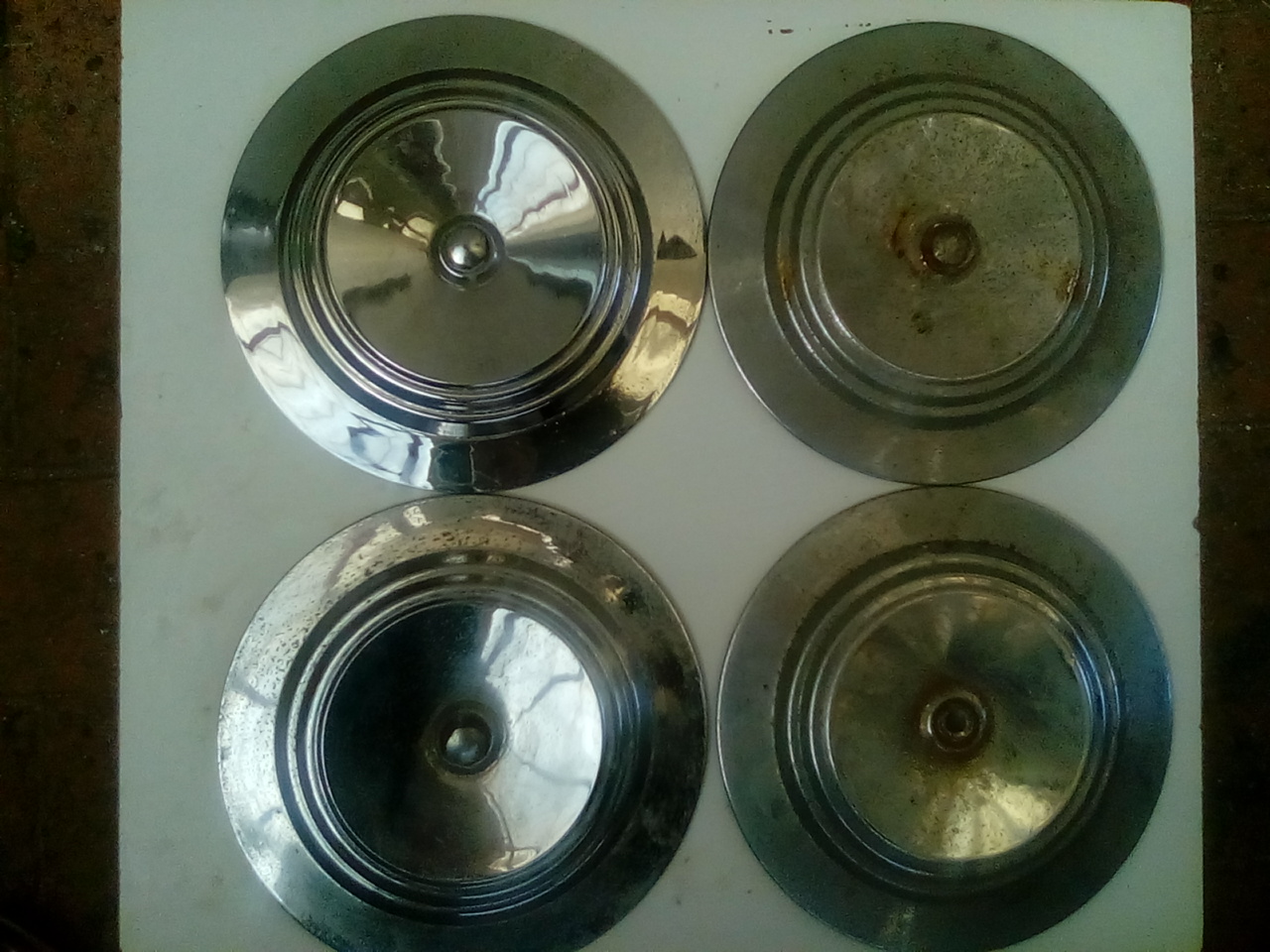 Hubcaps to fit older Renault cars - Private Seller Hubcaps to fit older Renault cars - Private Seller