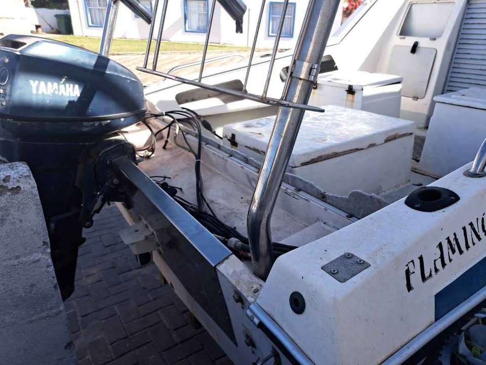 Boat for Sale, Flamingo 17ft Twin 60hp Yamaha Motors - Started, Needs Finishing
