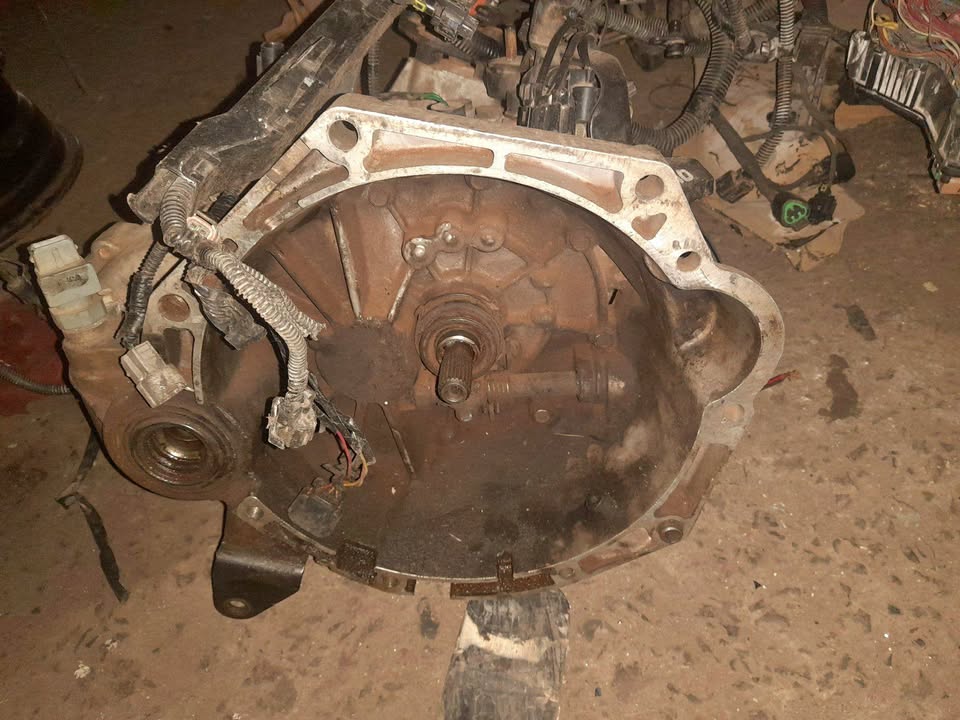 HYUNDAI i10 2010 TO 2015 GEARBOX AVAILABLE - Private Seller HYUNDAI i10 2010 TO 2015 GEARBOX AVAILABLE - Private Seller