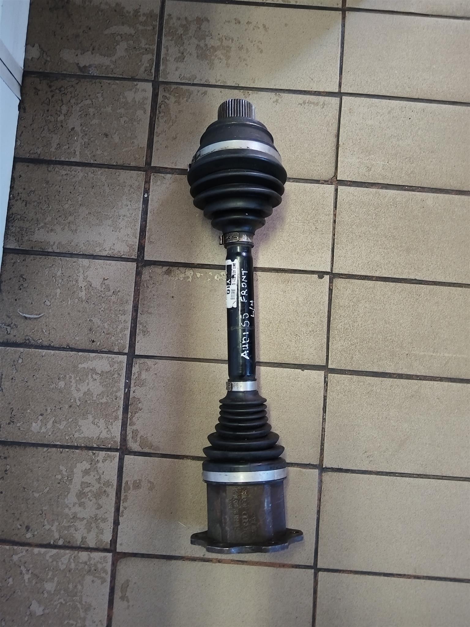 2017 AUDI A5/S5 DRIVE SHAFT AVAILABLE FOR SALE - Private Seller 2017 AUDI A5/S5 DRIVE SHAFT AVAILABLE FOR SALE - Private Seller