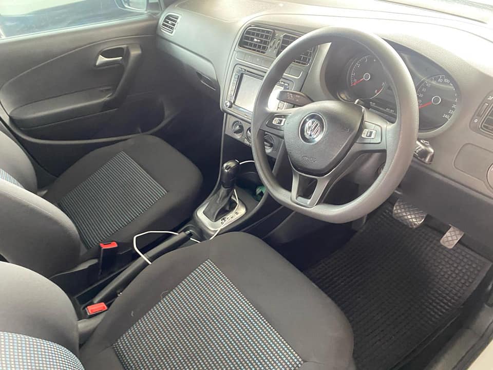 2020 VW POLO VIVO HATCH 1.6 AUTOMATIC