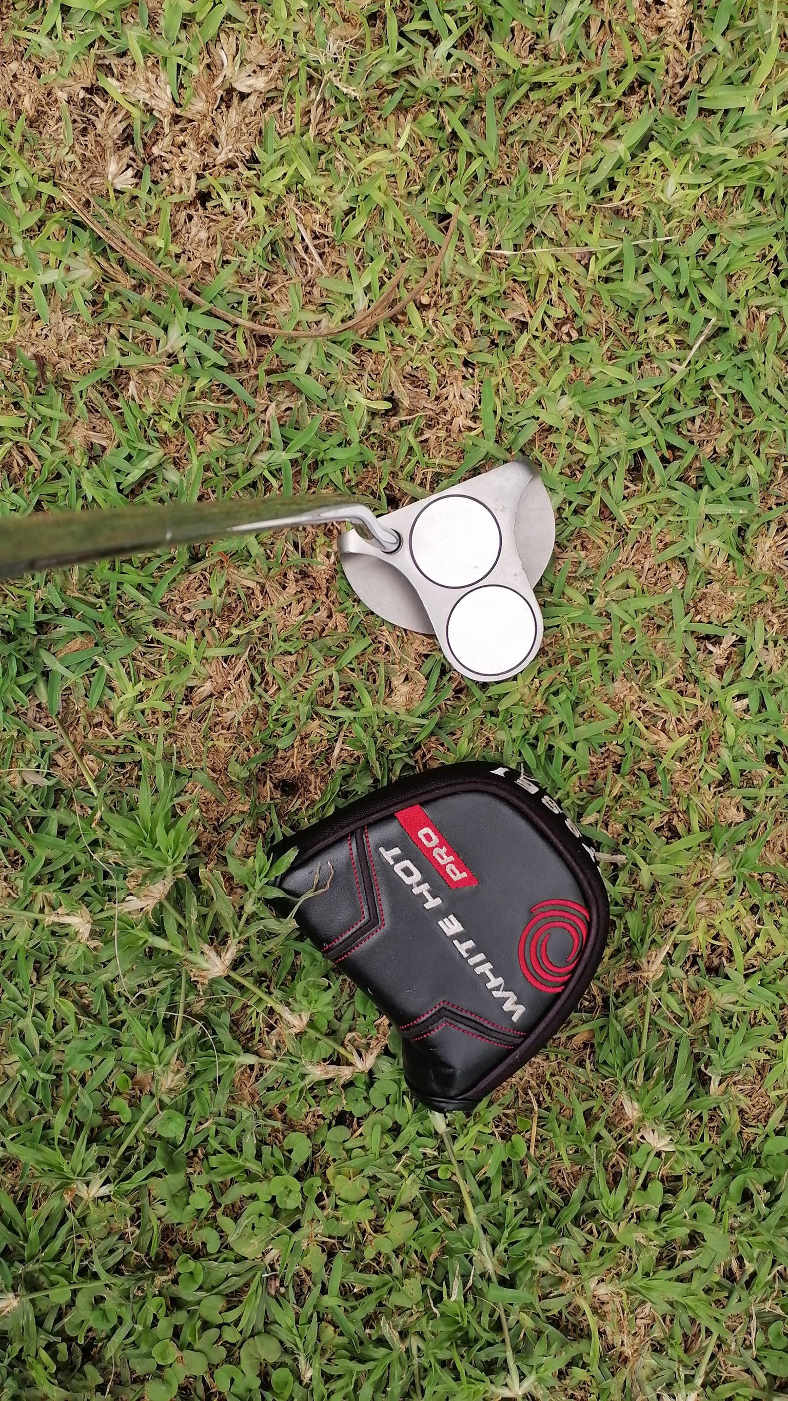 I am spelling these gholf woods and putter.It is in great conditon and is very forgiven 