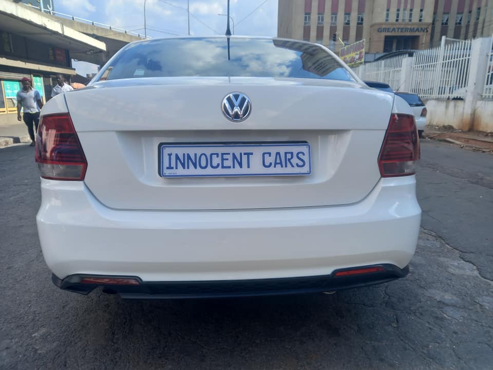2021 VW POLO 6 SEDAN 1.4 PETROL, MANUAL TRANSMISSION, WHITE COLOUR, MILEAGE 29000KM