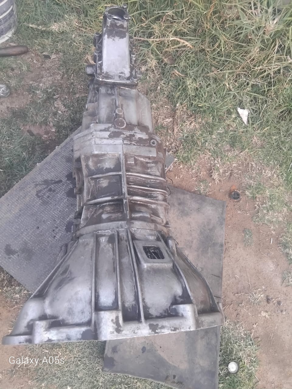 Toyota cressida 5 speed gearbox can also fit on 2y,3y,4y engen - Private Seller Toyota cressida 5 speed gearbox can also fit on 2y,3y,4y engen - Private Seller