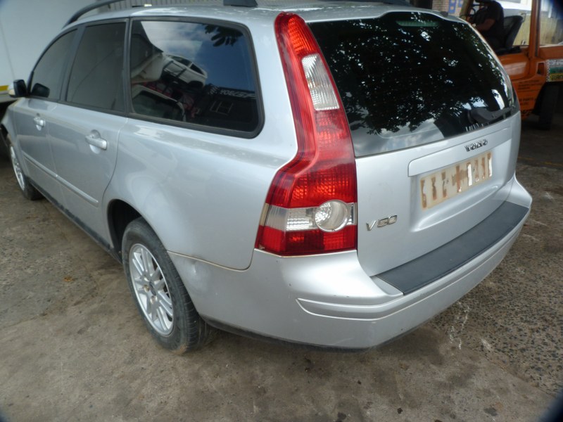 Volvo V50 1.8 Manual Silver - 2006 STRIPPING FOR SPARES - Private Seller Volvo V50 1.8 Manual Silver - 2006 STRIPPING FOR SPARES - Private Seller