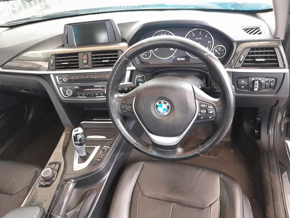 2012 BMW 320D AUTOMATIC