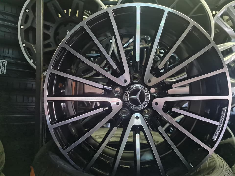 Mercedes Benz mags size 18 narrow and wide