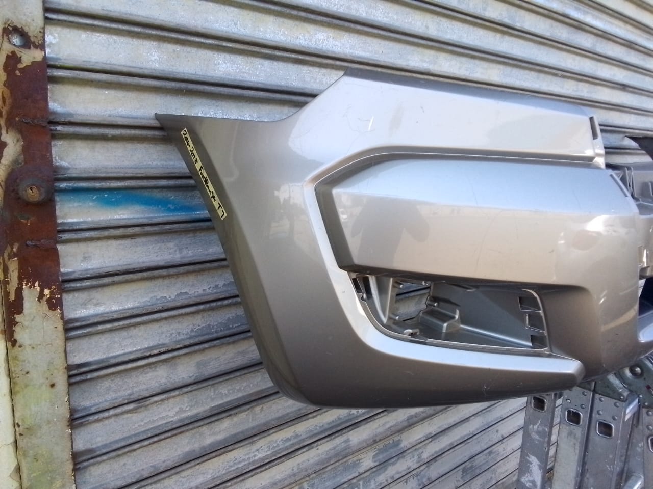 (2016-2018) FORD RANGER T7 FRONT BUMPER FOR SALE - Private Seller (2016-2018) FORD RANGER T7 FRONT BUMPER FOR SALE - Private Seller