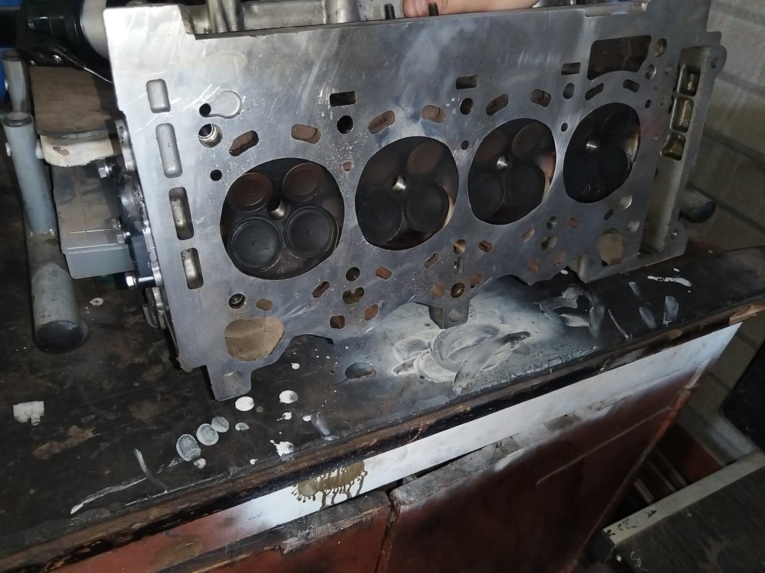 Head and head gasket for bmw - Private Seller Head and head gasket for bmw - Private Seller
