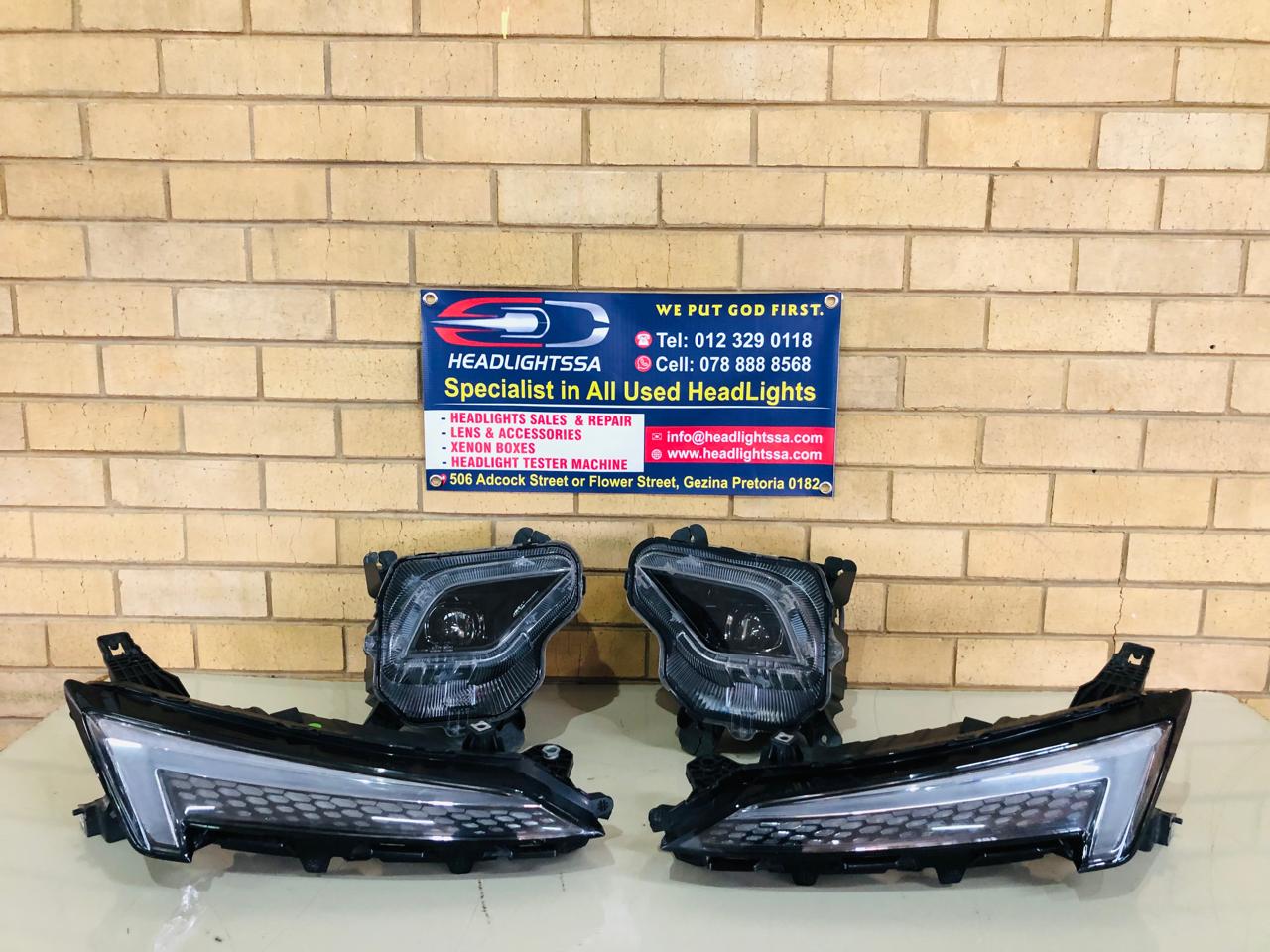 Baic Beijing X55 left and right side headlights and daylight running lights - Private Seller