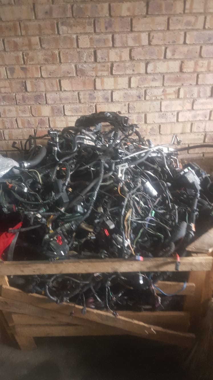 2010 Range Rover Vogue 4.4 TDV6 Engine Loom for sale 2010 Range Rover Vogue 4.4 TDV6 Engine Loom for sale