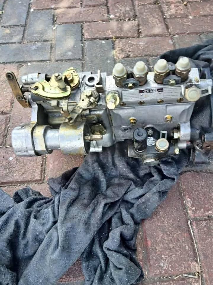 Isuzu diesel pump - Private Seller