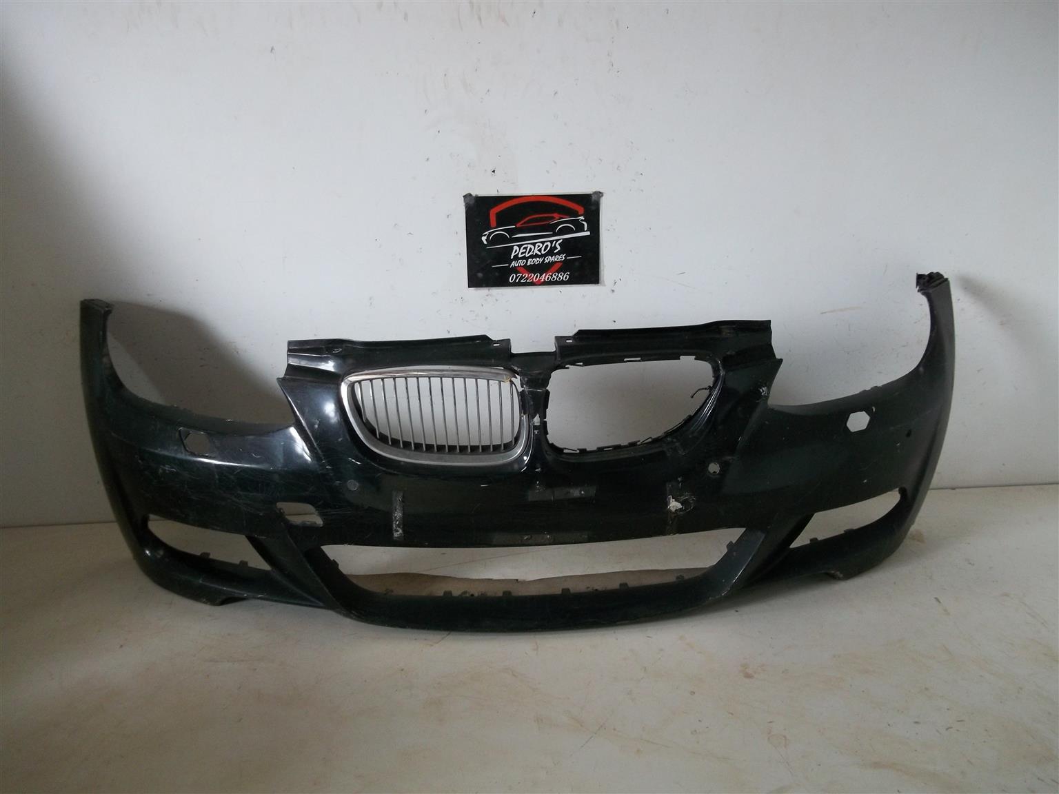 BMW 3 series (E92) '06-'13 front bumper with right grille - Private Seller BMW 3 series (E92) '06-'13 front bumper with right grille - Private Seller