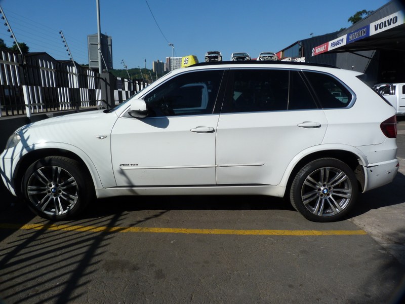 BMW X5 E70 4.0 Diesel AT White - 2011 STRIPPING FOR SPARES - Private Seller BMW X5 E70 4.0 Diesel AT White - 2011 STRIPPING FOR SPARES - Private Seller