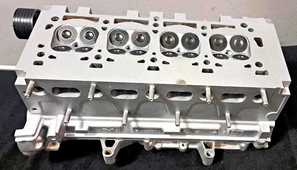Renault Clio 2L 16V  Reconditioned Cylinder Head - Private Seller