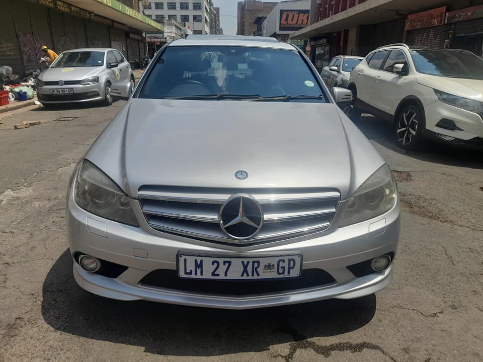 2009 MERCEDES-BENZ C180 BLUE EFFICIENCY SUNROOF AVAILABLE