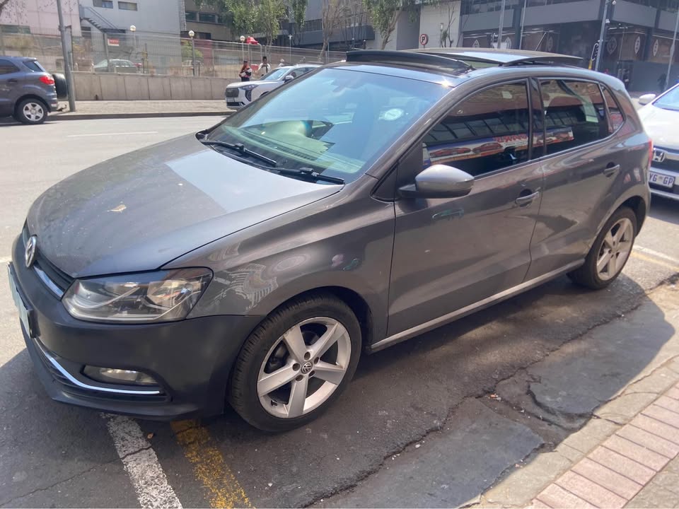 2014 VW Polo TSI 80000km