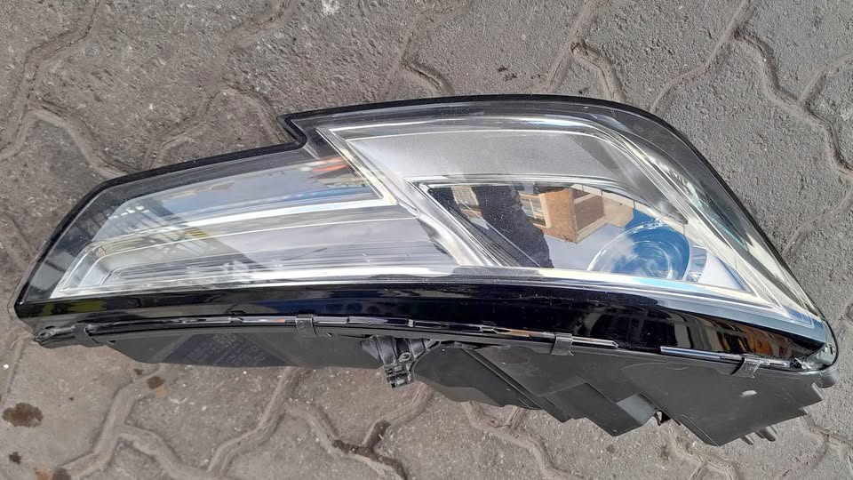 Audi A4 b9 headlight - Private Seller Audi A4 b9 headlight - Private Seller