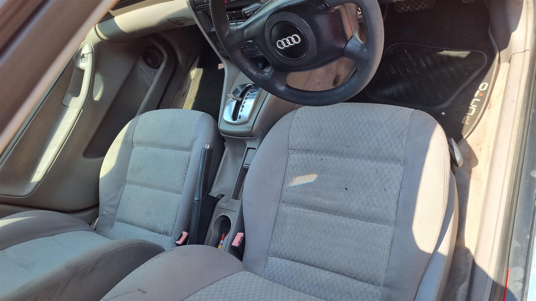 Audi station wagen B5 - Private Seller Audi station wagen B5 - Private Seller
