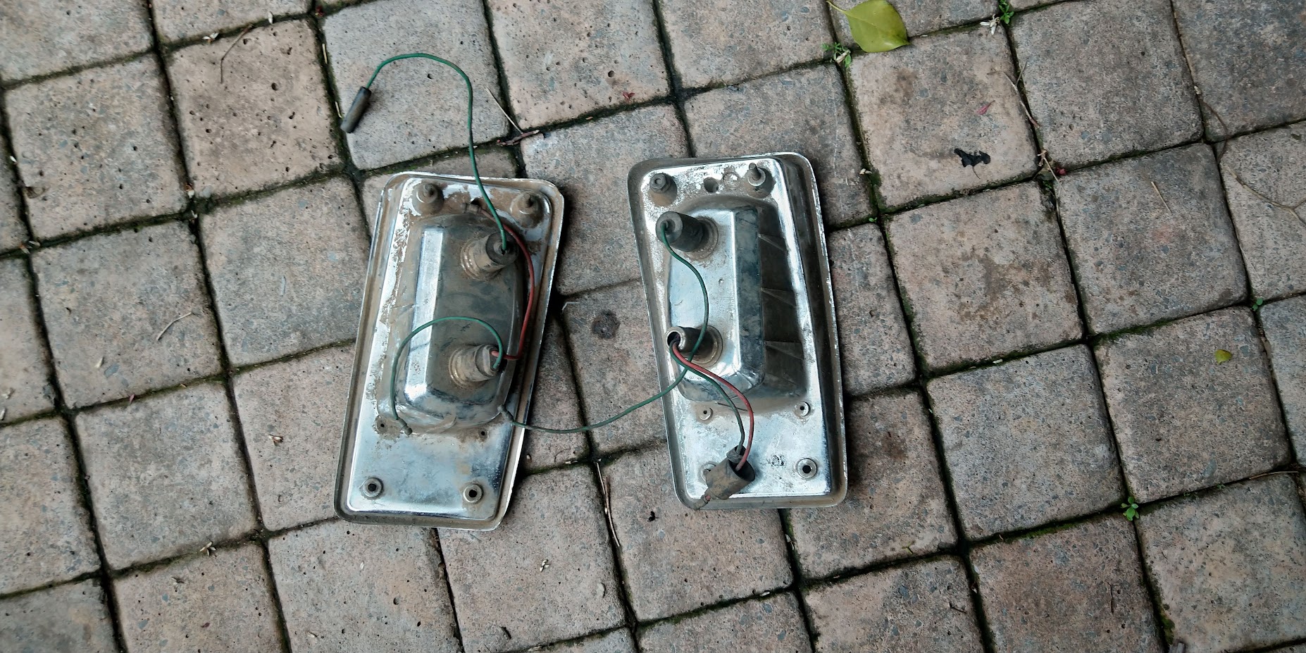 Mini Cooper / Austin Mini Tail Light Housing - Private Seller