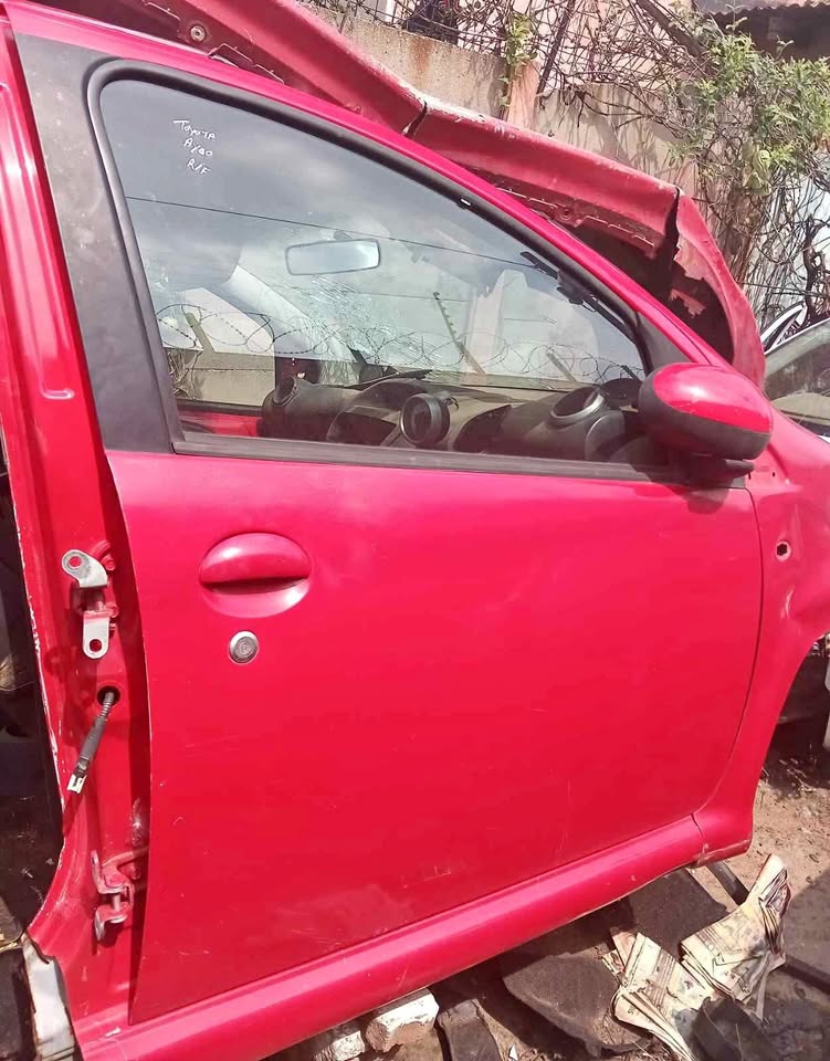Toyota Aygo Right front door - Private Seller Toyota Aygo Right front door - Private Seller