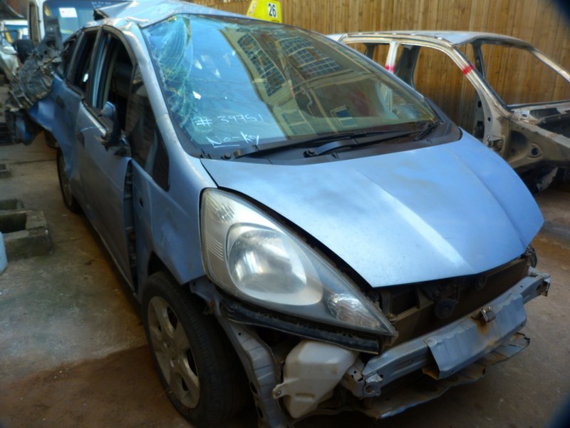 STRIPPING Honda Jazz 1.4i LX Manual - 2009 - Private Seller STRIPPING Honda Jazz 1.4i LX Manual - 2009 - Private Seller