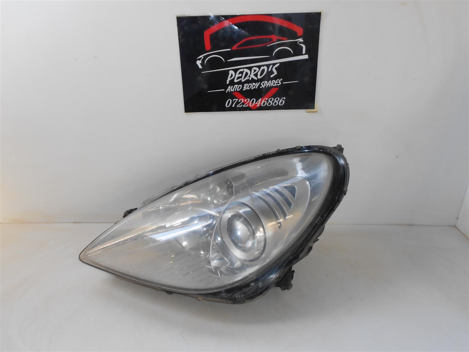 Mercedes Benz R171 SLK class Xenon Left Side Headlight