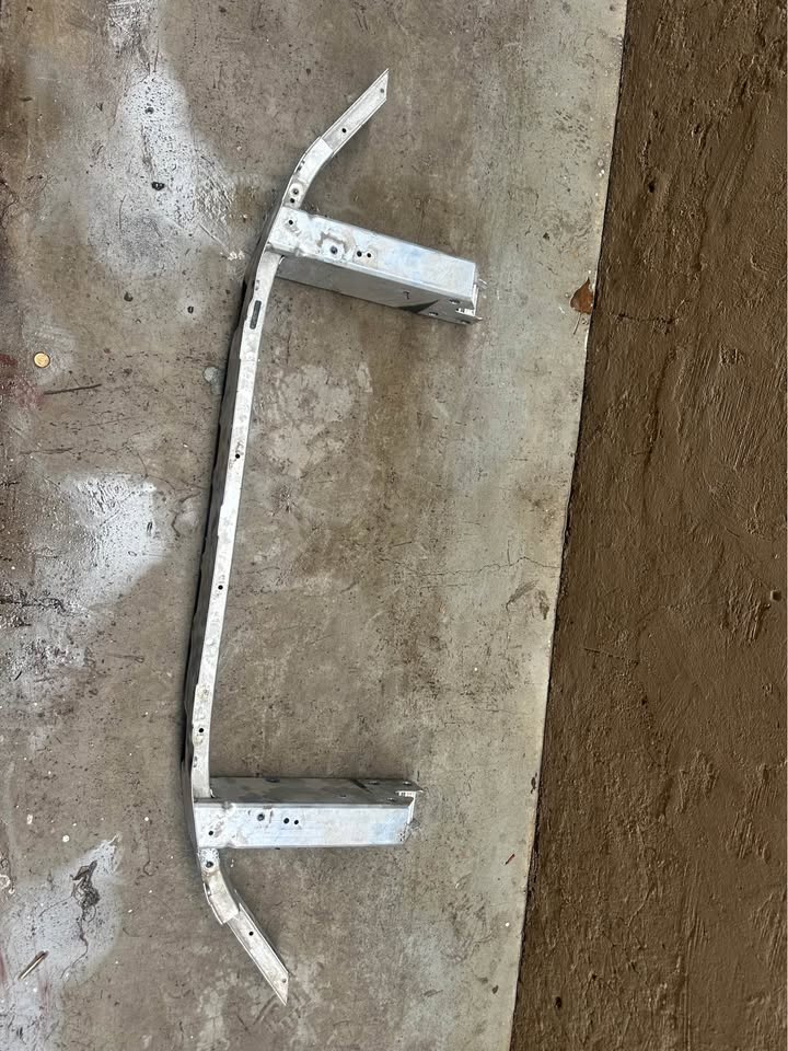 BMW x3 G01 f97 front bumper reinforcement Stifner - Private Seller BMW x3 G01 f97 front bumper reinforcement Stifner - Private Seller