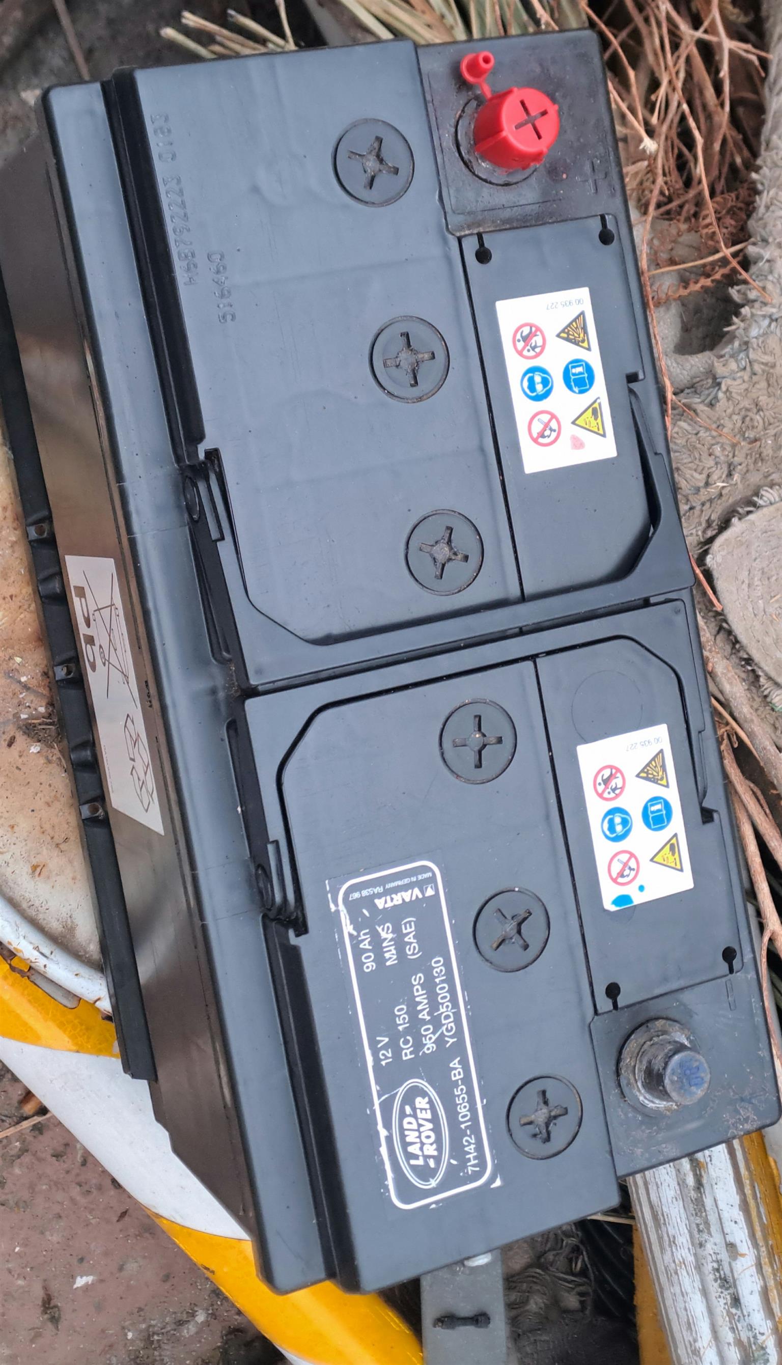 Battery (Landrover)