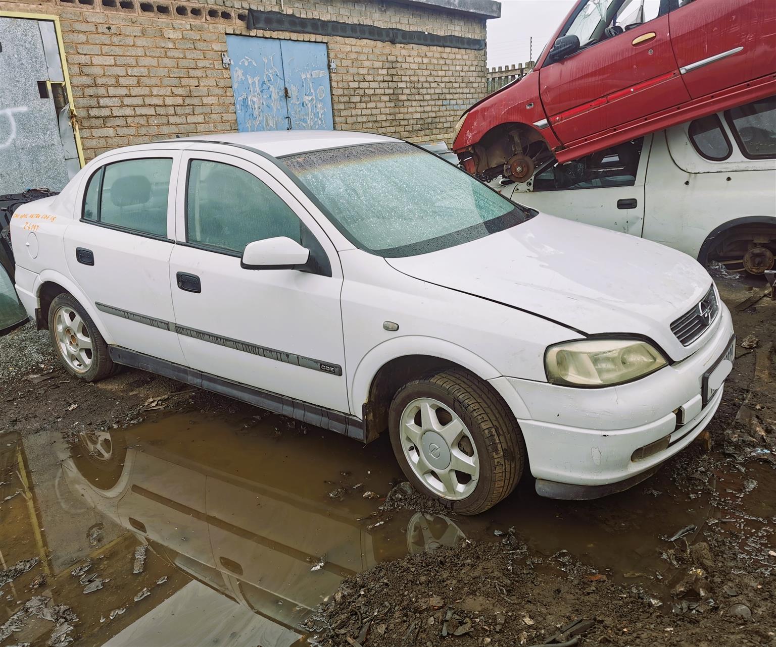 2000 Opel Astra CDE 1.8 – Stripping for Spares