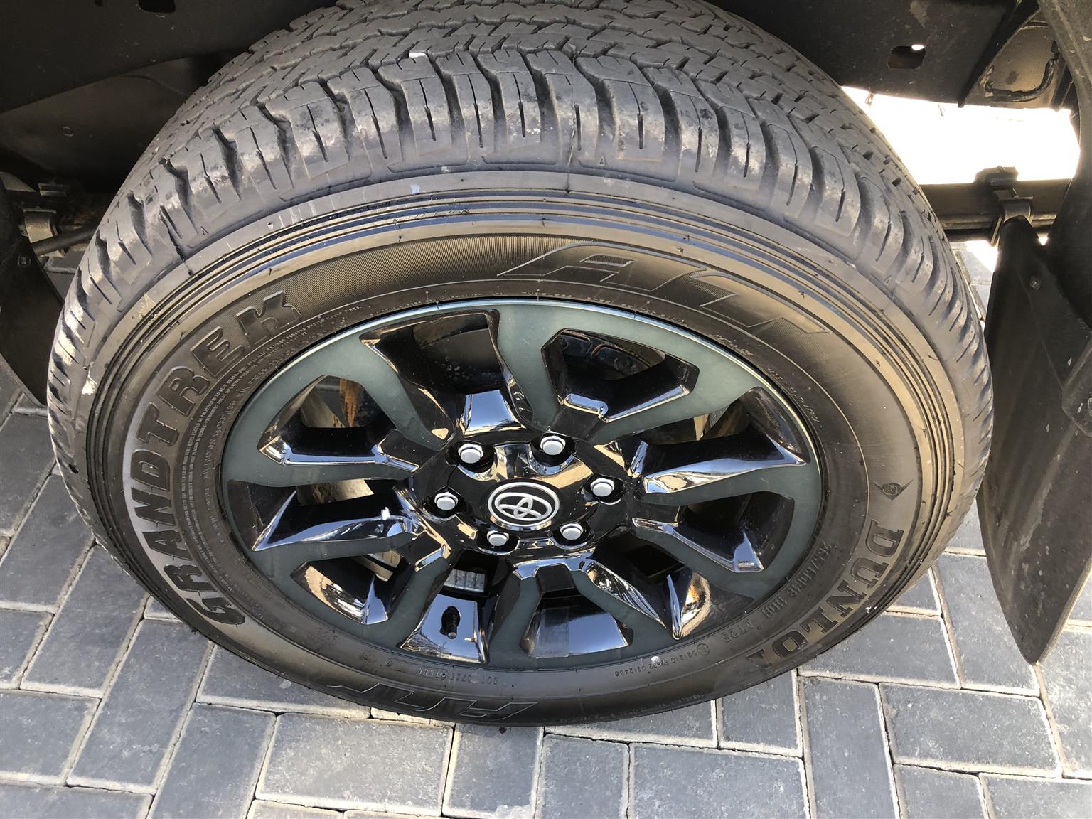 2024 Toyota Hilux 2.8GD-6 Extra Cab (4x4) Legend Auto For Sale