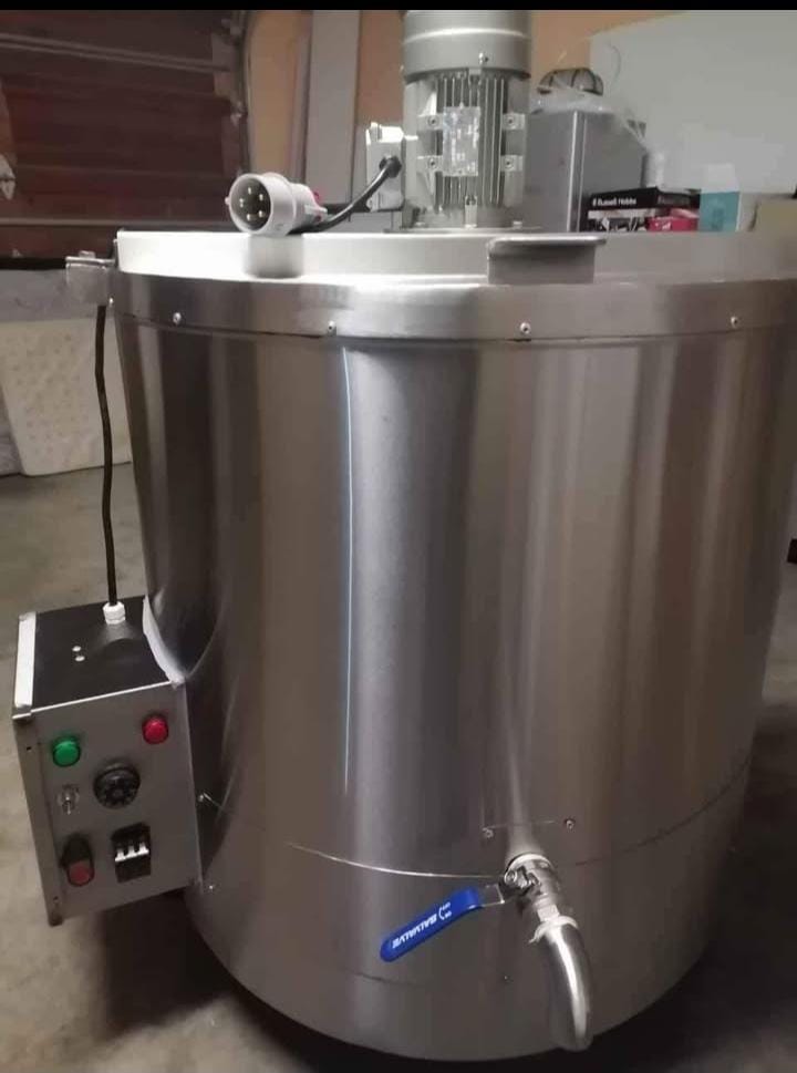 tanks  stainless