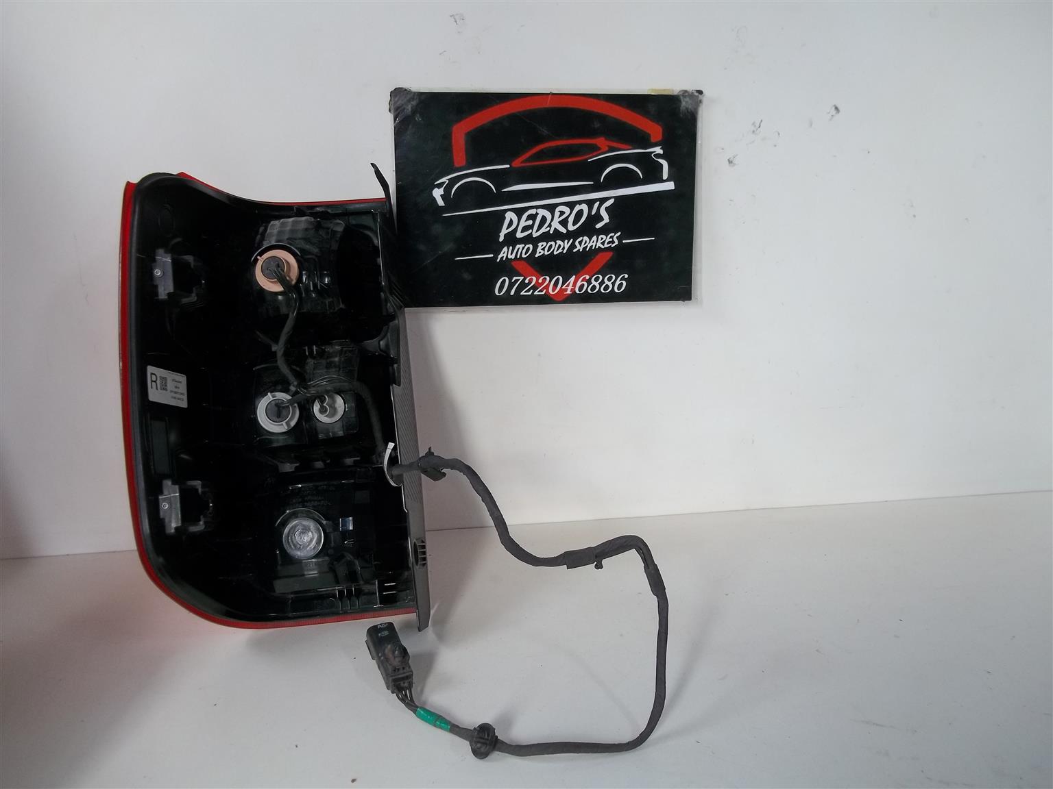 Ford Ranger T7 right tail light - Private Seller Ford Ranger T7 right tail light - Private Seller