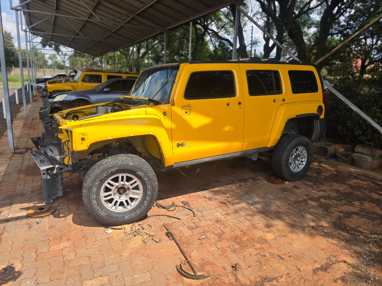 Various Hummer parts for sale
