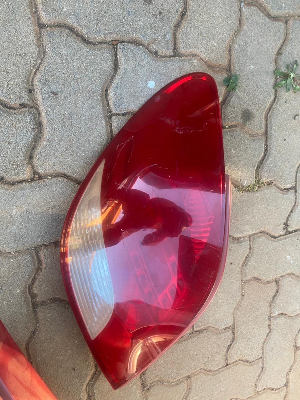 Peugeot 207 left and right tail light for sale in good condition - Private Seller Peugeot 207 left and right tail light for sale in good condition - Private Seller