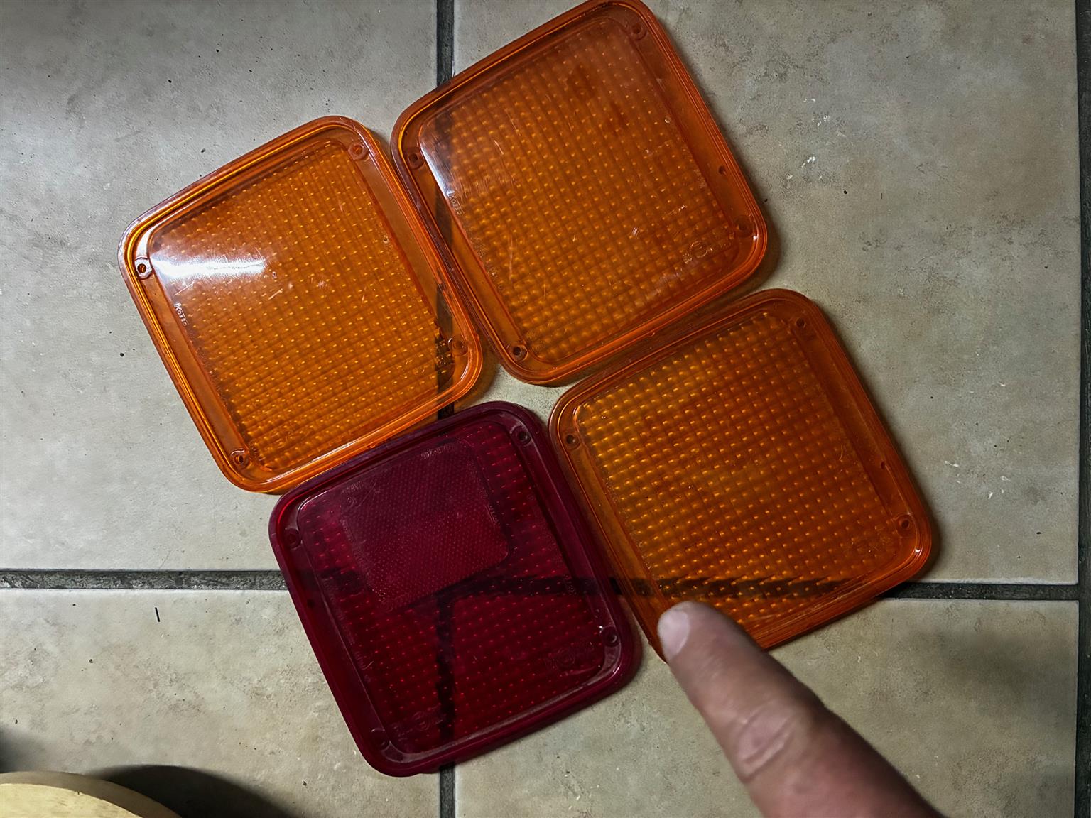 Nissan UD Truck rear lamp lenses 3x - Private Seller Nissan UD Truck rear lamp lenses 3x - Private Seller