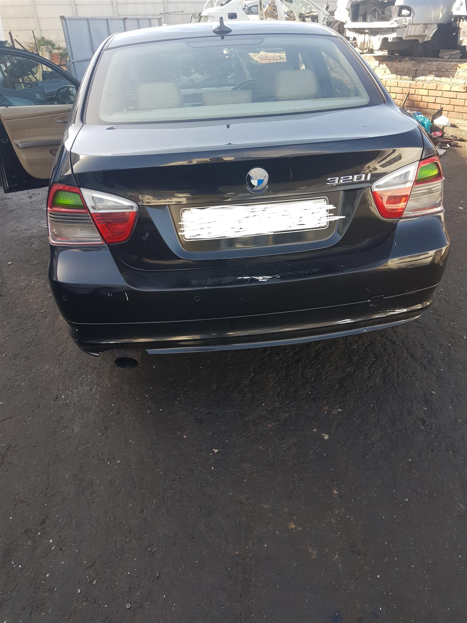 BMW E90 320i - 2006 - Private Seller BMW E90 320i - 2006 - Private Seller