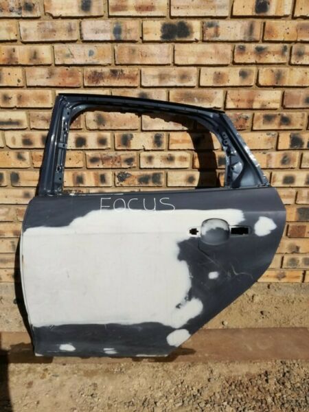 Ford Focus Mk2 Left Rear Door Contact for Price - Private Seller Ford Focus Mk2 Left Rear Door Contact for Price - Private Seller