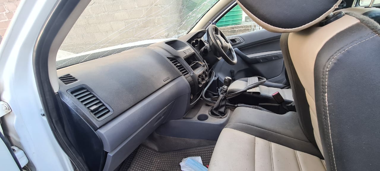 Ford Ranger 2015 model Single cab T6 2.2 5 speed with PF2K engine for stripping - Private Seller