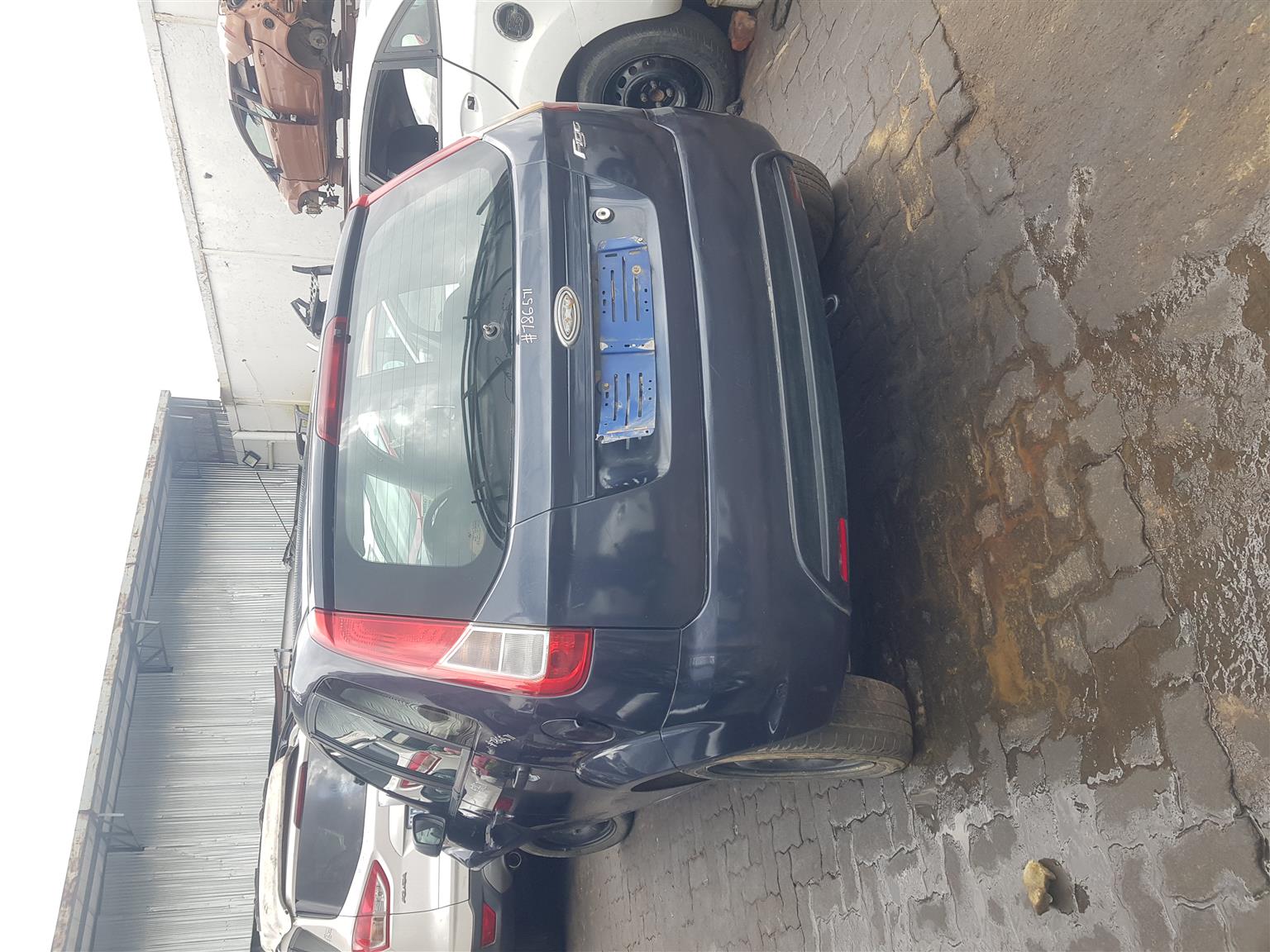 ford figo 2011 1.4 stripping for spares - Private Seller ford figo 2011 1.4 stripping for spares - Private Seller