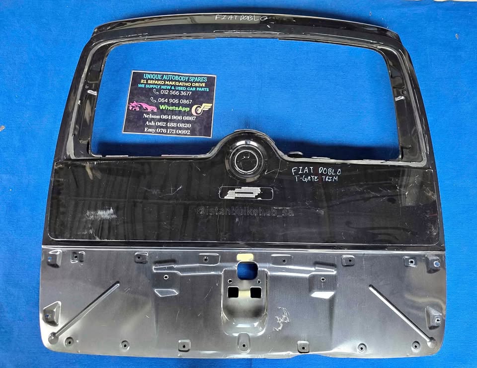 Fiat Doblo Tailgate With Tailgate Cover Fiat Doblo Tailgate With Tailgate Cover
